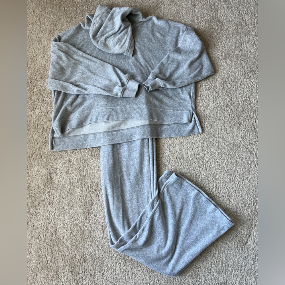 Aerie velour matching set